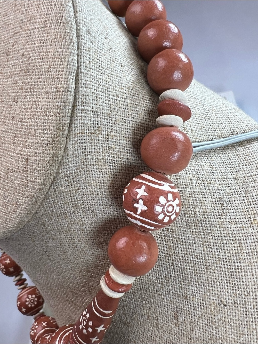 Vintage Terracotta Colored Floral Bead Necklace - Picture 2 of 11
